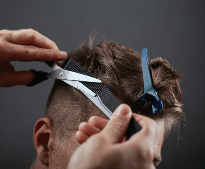 Dienstleistung Waschen, Schneiden, Föhnen für Männer im Online-Kalender