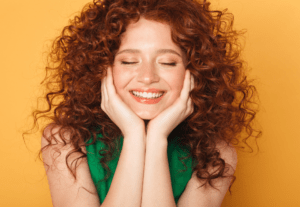 Locken-Guide: Pflege und Styling für lockiges oder welliges Haar